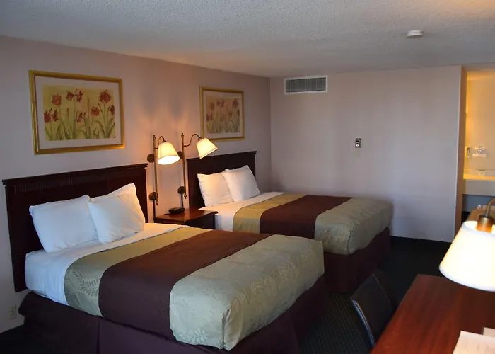 Hotel National 9 3*