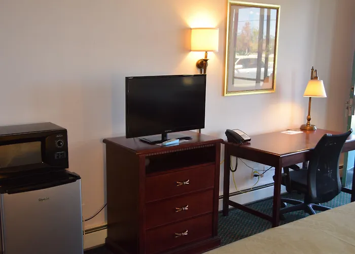 Hotel National 9 Gillette